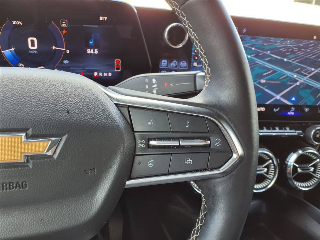 Used 2024 Chevrolet Blazer EV LT AWD/4WD image 17