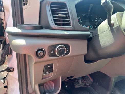 Used 2022 Ford Transit 250 148 High Roof RWD image 21