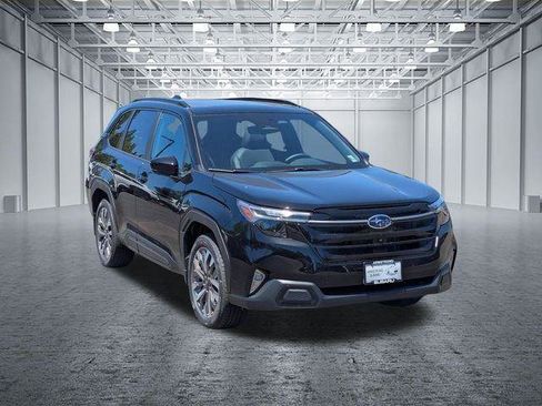 Used 2026 Subaru Forester Touring AWD/4WD image 7