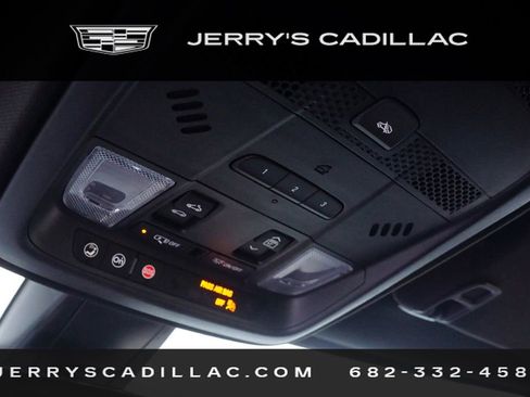 Certified 2025 Cadillac XT5 Premium Luxury image 11