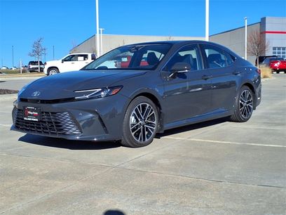 New 2025 Toyota Camry XLE w/ Premium Plus Package