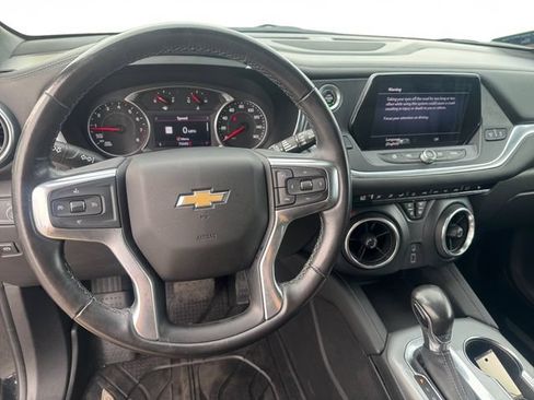 Used 2019 Chevrolet Blazer LT w/ Sound & Technology Package AWD/4WD image 12