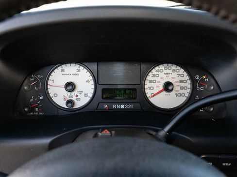 Used 2006 Ford F350 4x4 Crew Cab Super Duty image 32