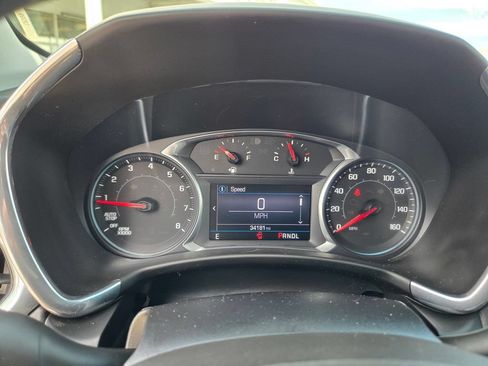 Used 2019 Chevrolet Equinox LT FWD image 18