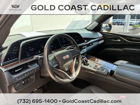Used 2023 Cadillac Escalade Sport Platinum w/ LPO, ONYX Package AWD/4WD image 23