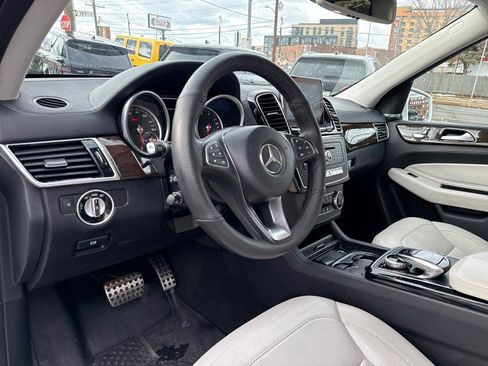 Used 2016 Mercedes-Benz GLE 400 4MATIC image 16
