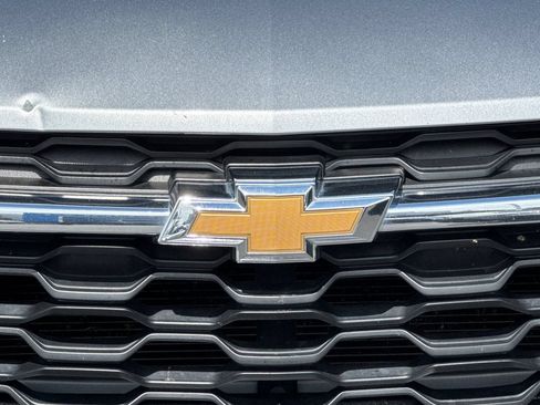 Used 2024 Chevrolet Trax LS w/ LS Convenience Package FWD image 42