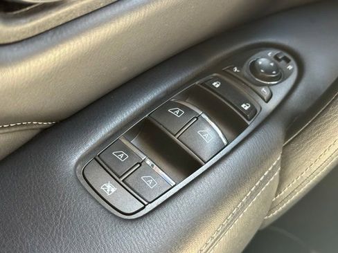 Used 2022 INFINITI QX80 Luxe w/ Cargo Package AWD/4WD image 24