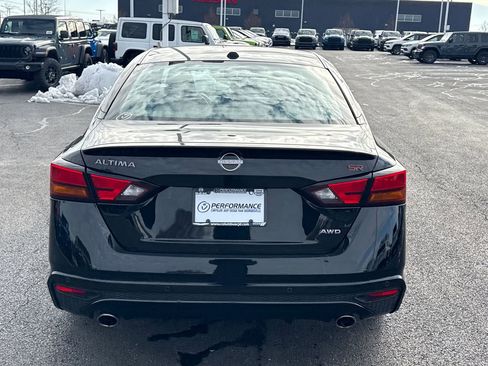 Used 2024 Nissan Altima 2.5 SR image 4