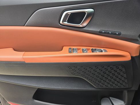 New 2026 Kia Carnival EX FWD image 18