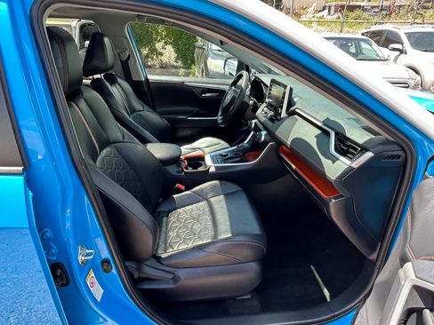 Used 2019 Toyota RAV4 Adventure AWD/4WD image 21