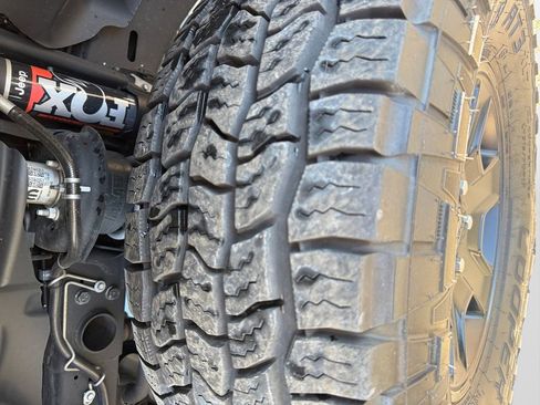 Certified 2021 Jeep Gladiator Mojave image 19