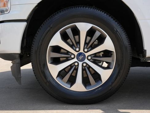 Used 2019 Ford F150 XL w/ Equipment Group 101A Mid RWD image 28