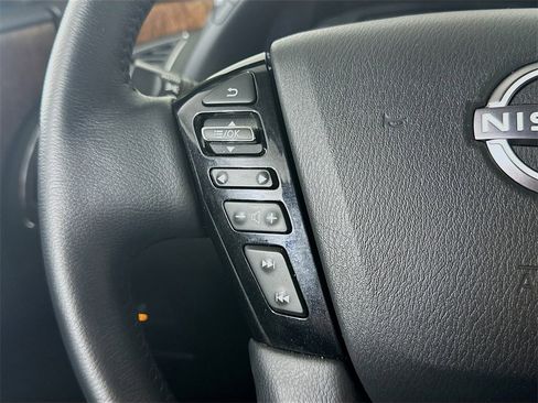 Used 2024 Nissan Armada SL w/ Captain's Chairs Package image 25