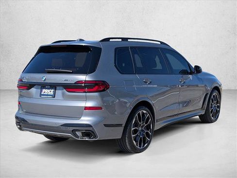 Certified 2026 BMW X7 xDrive40i w/ M Sport Package image 5