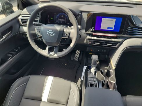 New 2026 Toyota Camry SE w/ Convenience Package FWD image 26