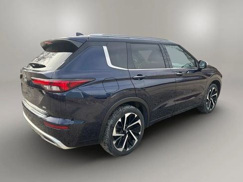 Used 2022 Mitsubishi Outlander SEL image 6