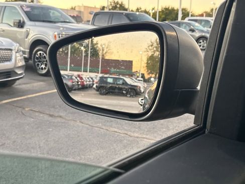 Used 2022 Ford Escape SE w/ Convenience Package image 42