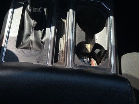 Used 2019 Ford F150 XLT w/ Equipment Group 302A Luxury image 34