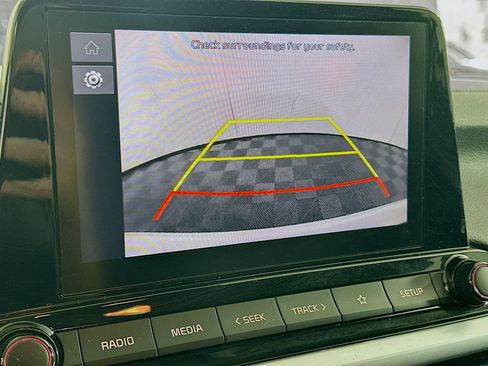 Used 2024 Kia Forte LX image 21