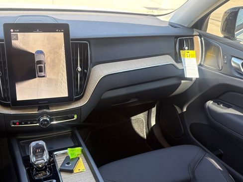 New 2026 Volvo XC60 B5 Plus w/ Protection Package Premier image 12