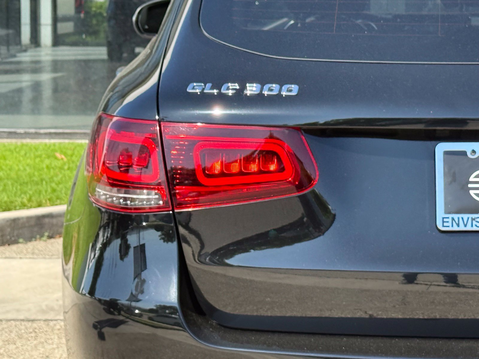 Used 2022 Mercedes-Benz GLC 300 image 11