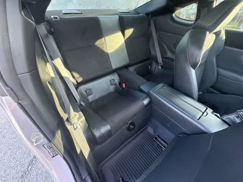 Used 2025 Toyota GR86 Premium RWD image 17
