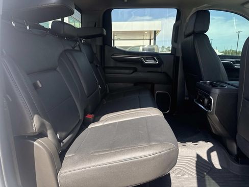 Used 2024 Chevrolet Silverado 1500 LTZ w/ LTZ Convenience Package II AWD/4WD image 9