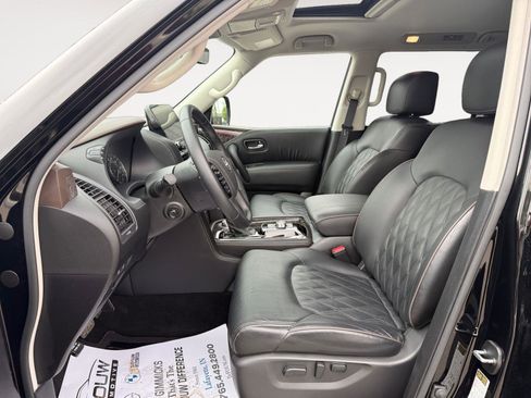 Used 2023 Nissan Armada Platinum w/ Captain's Chairs Package AWD/4WD image 10