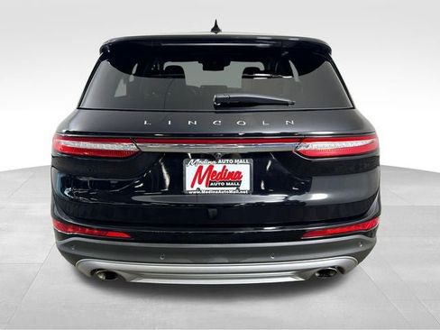 Used 2025 Lincoln Corsair FWD image 6