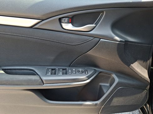 Used 2021 Honda Civic EX image 12