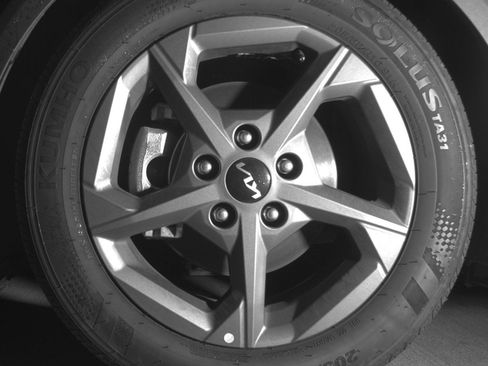 Used 2025 Kia K4 LXS FWD image 12