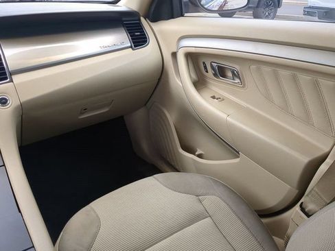 Used 2013 Ford Taurus SEL FWD image 16
