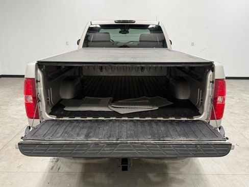 Used 2007 Chevrolet Silverado 1500 LTZ w/ Suspension Package, Off-Road" image 12