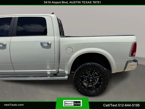 Used 2018 RAM 1500 Laramie w/ Convenience Group AWD/4WD image 14