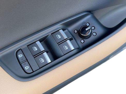 New 2026 Audi Q7 2.0T Premium image 13