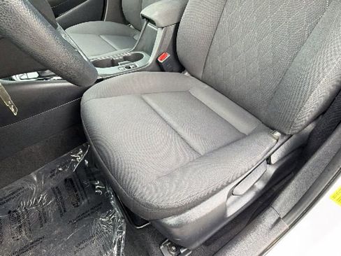 Certified 2024 Toyota Corolla LE image 19