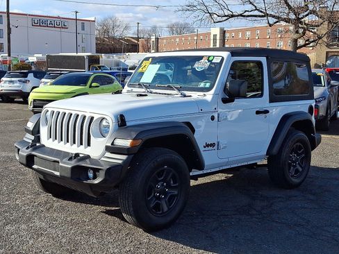 Used 2023 Jeep Wrangler Sport image 3