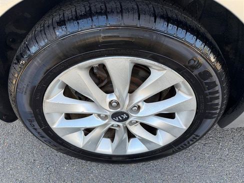 Used 2013 Kia Optima EX w/ Premium Pkg FWD image 21