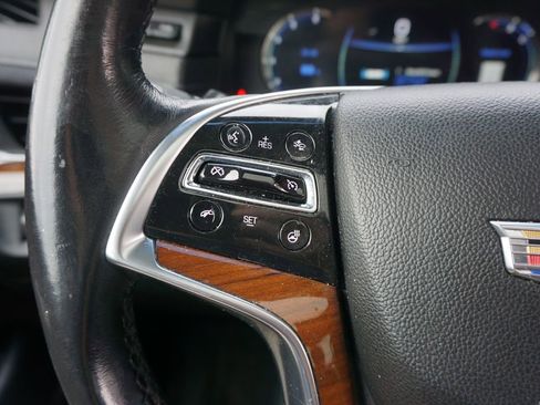 Used 2019 Cadillac Escalade Premium Luxury w/ LPO, Radiant Package image 8