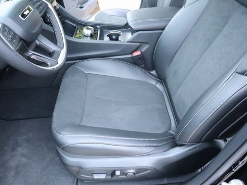 New 2025 Jeep Grand Cherokee Altitude image 11