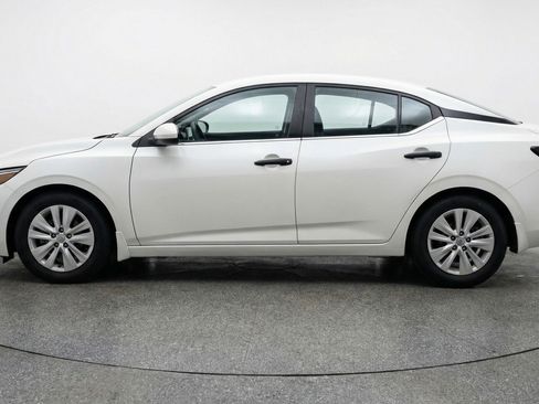 Used 2025 Nissan Sentra S FWD image 5