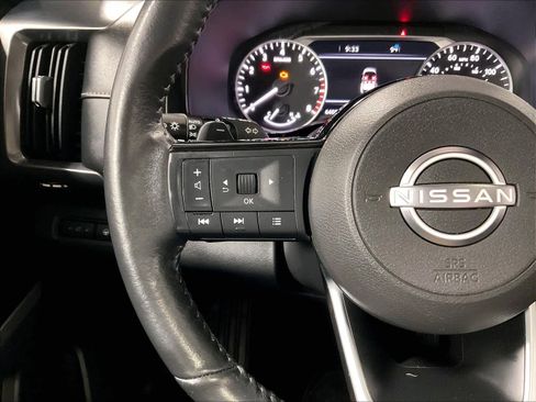 Certified 2022 Nissan Pathfinder SL w/ SL Premium Package image 23