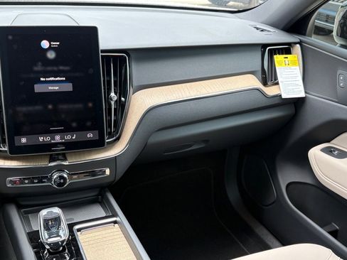 New 2026 Volvo XC60 B5 Plus w/ Protection Package Premier image 13