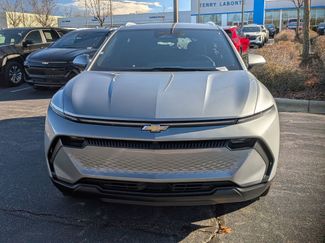 New 2026 Chevrolet Equinox EV LT video 2