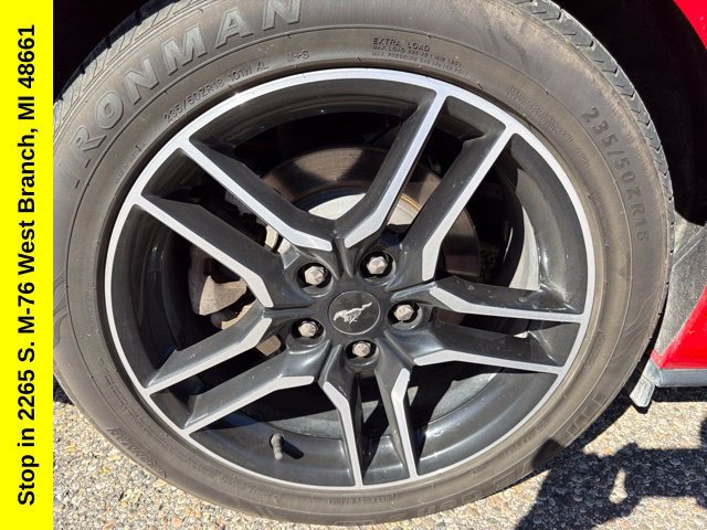 Used 2022 Ford Mustang Premium RWD image 8