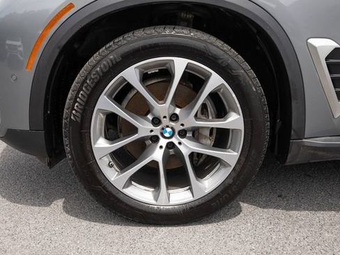 Used 2025 BMW X5 xDrive40i AWD/4WD image 5