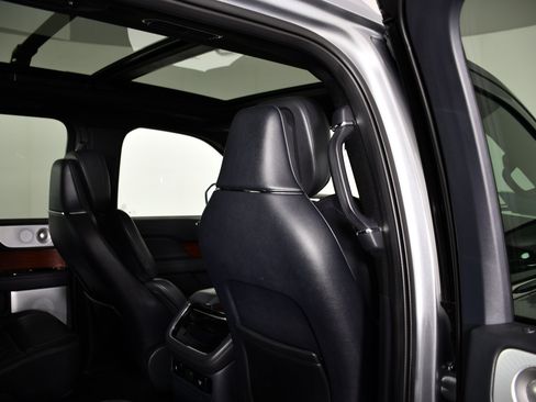 Used 2023 Lincoln Navigator L Reserve AWD/4WD image 49