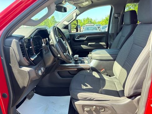 Used 2024 GMC Sierra 1500 Elevation w/ X31 Off-Road Package AWD/4WD image 8