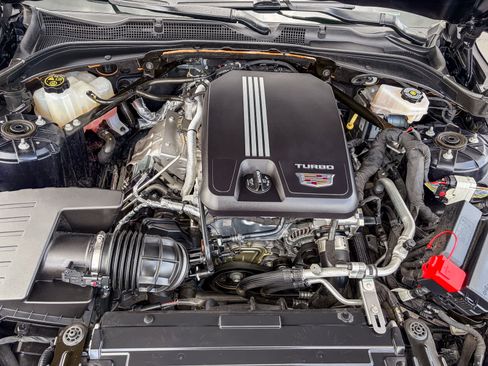 Used 2021 Cadillac CT4 Premium Luxury RWD image 26